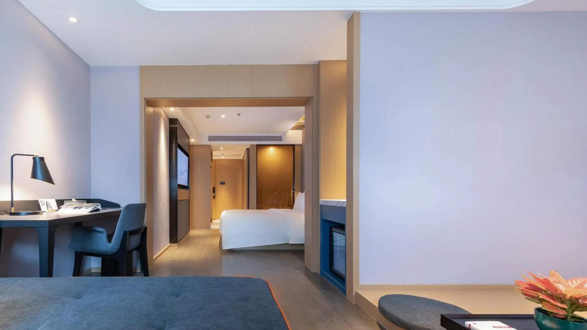Atour Hotel Zhuhai Wanchai Port Hengqin International Convention And Exhibition Center 4*,