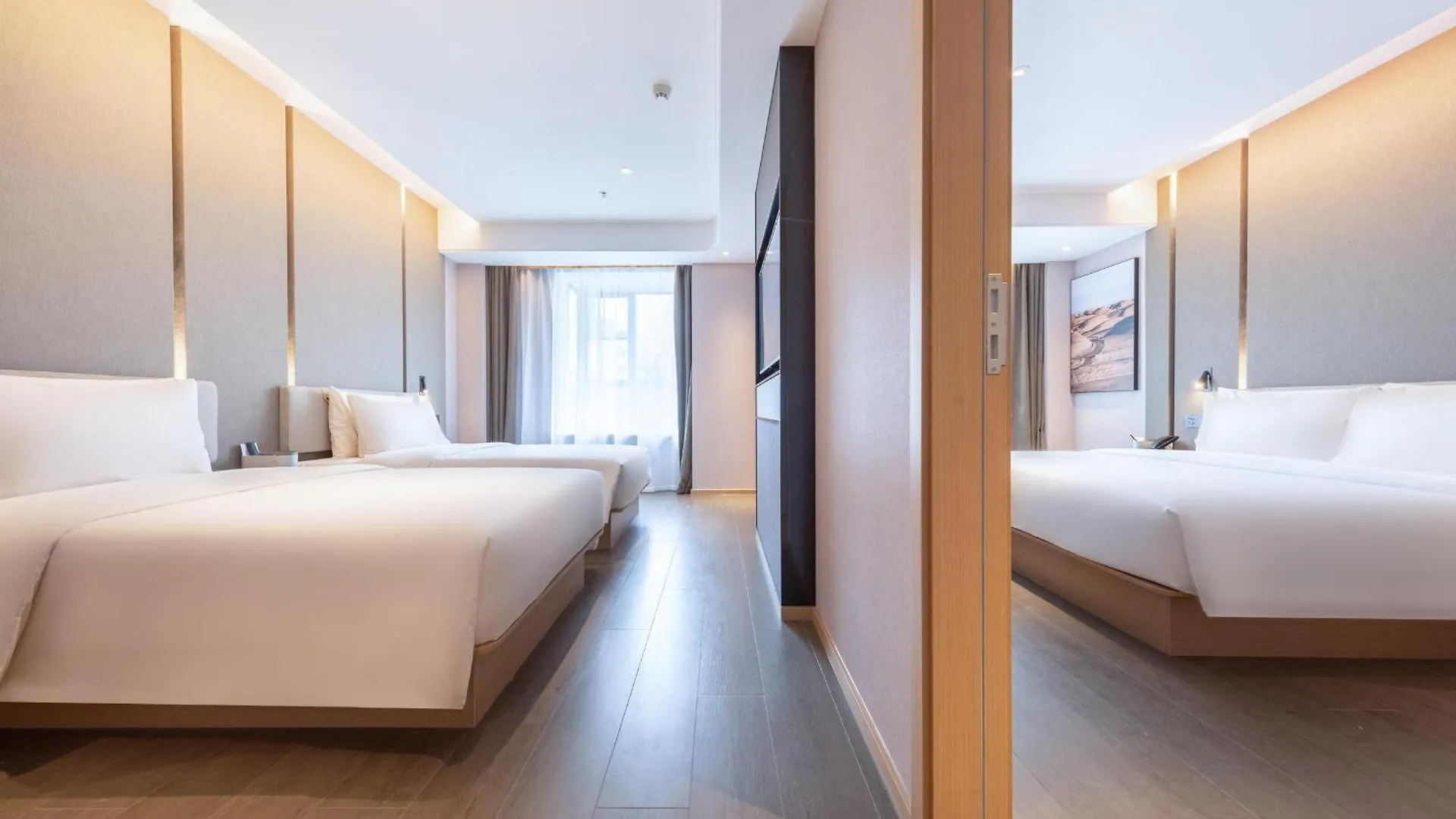 Atour Hotel Zhuhai Wanchai Port Hengqin International Convention And Exhibition Center