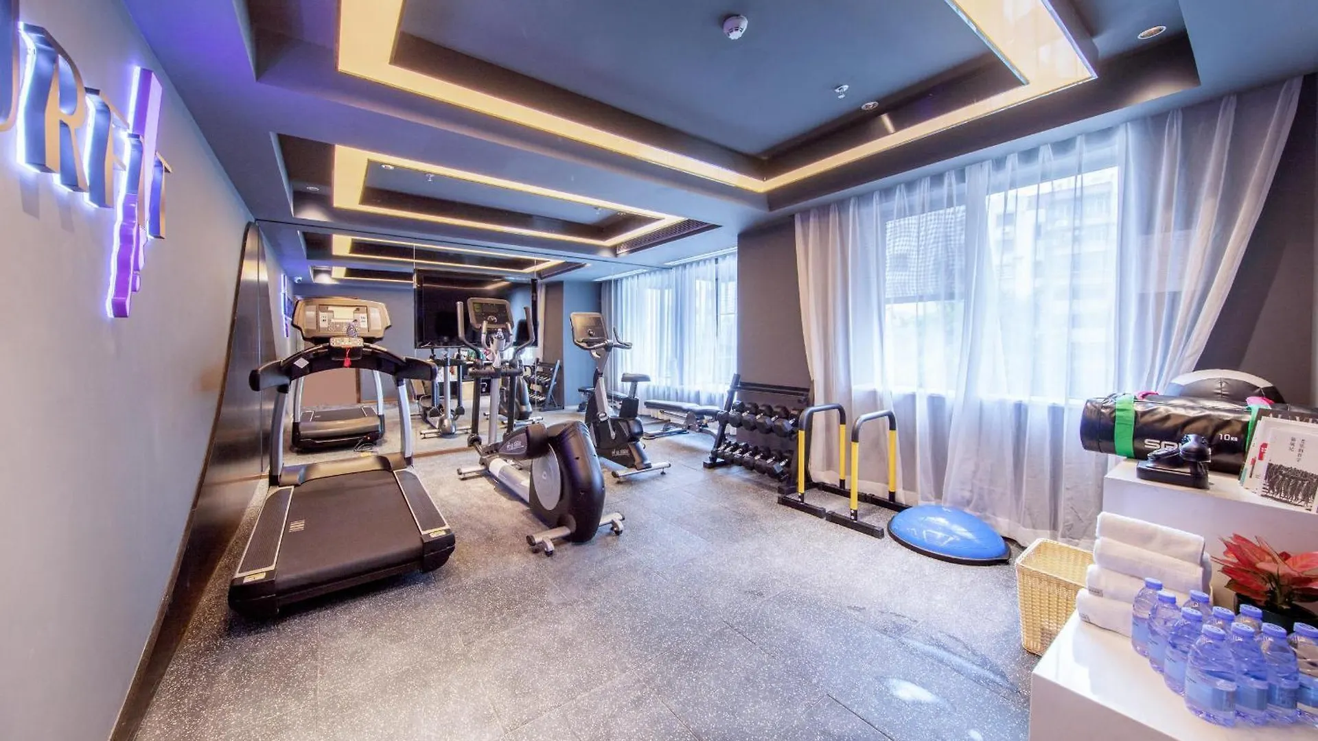 Atour Hotel Zhuhai Wanchai Port Hengqin International Convention And Exhibition Center